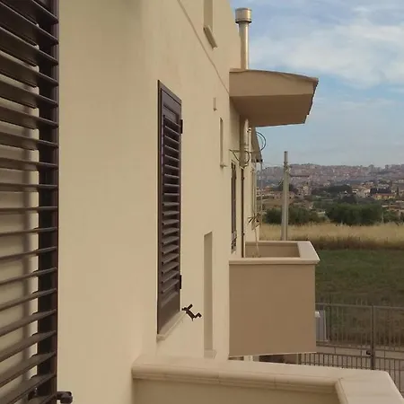 S.leone Homely Days Appartamento