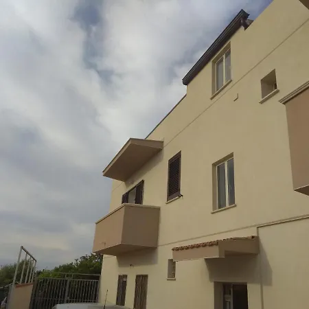 Appartamento S.leone Homely Days