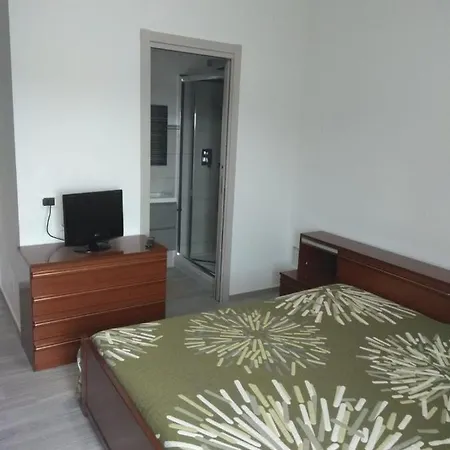 S.leone Homely Days Appartement *